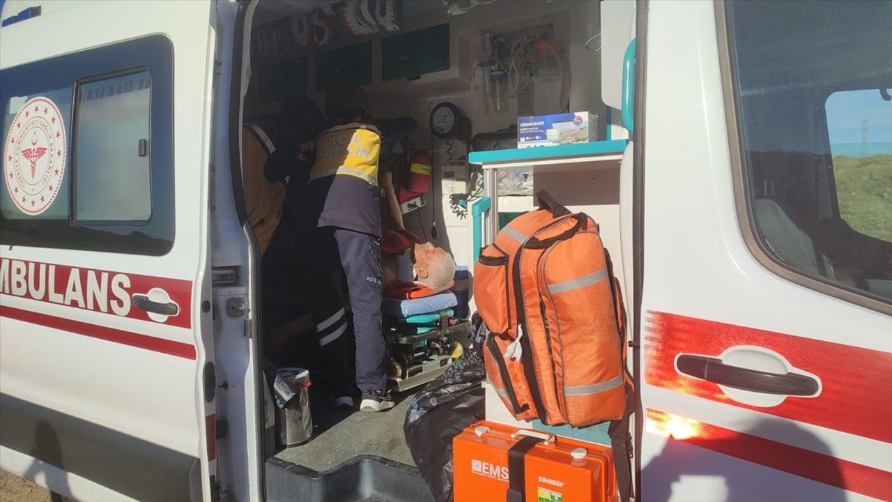 Konya'da Motosiklet Kazası: Bir Kişi Su Kanalına Düştü