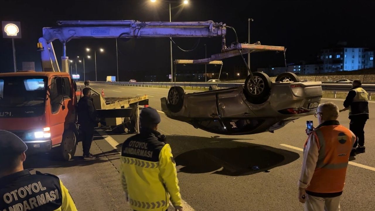 Kuzey Marmara Otoyolu'nda Feci Kaza: 5 Yaralı