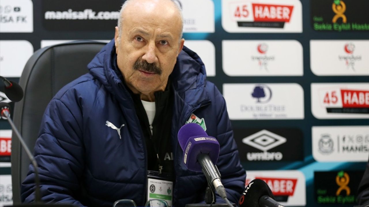 Manisa FK, Iğdır FK Maçında Zorlu Bir Yenilgi Aldı