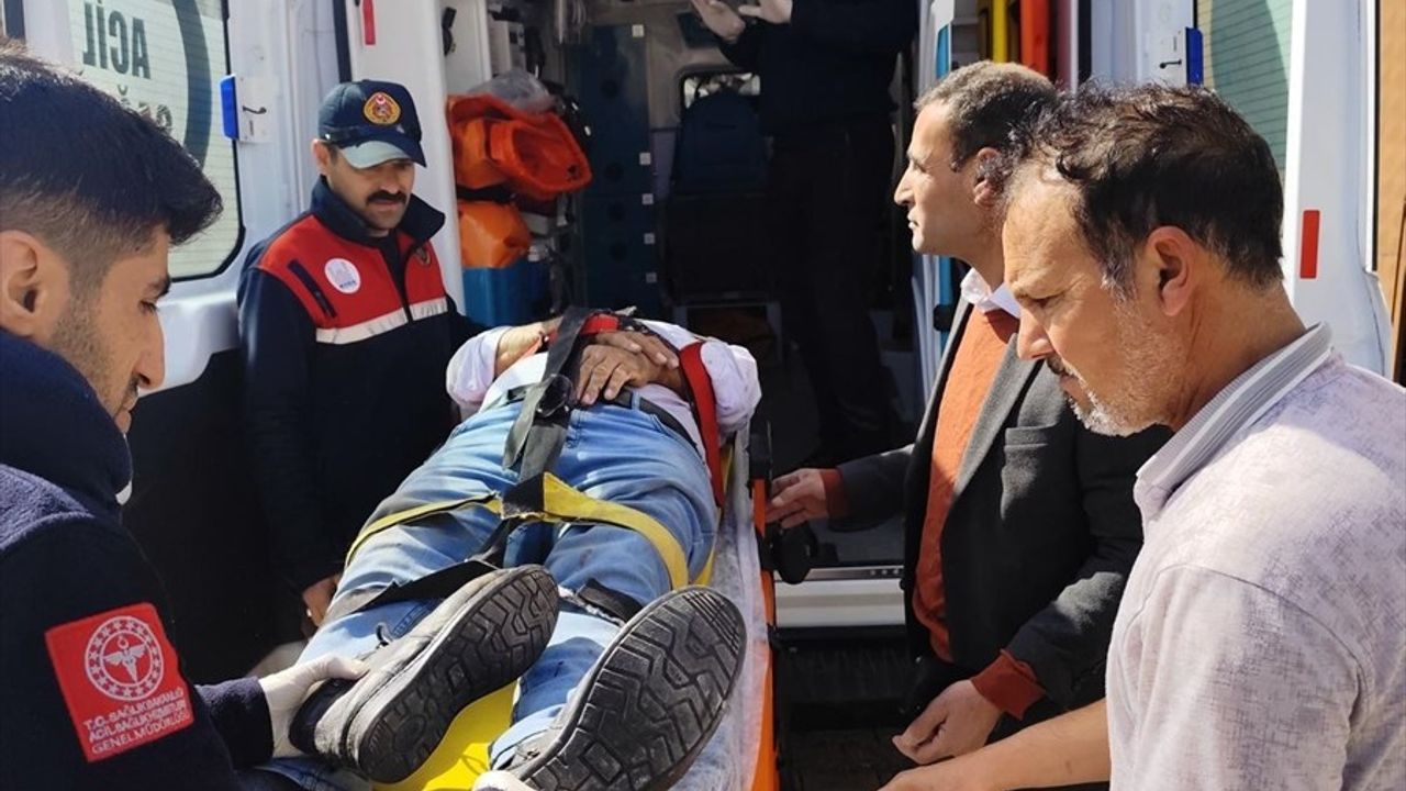 Mardin'de Su Kuyusuna Düşen Kişi Yaralandı