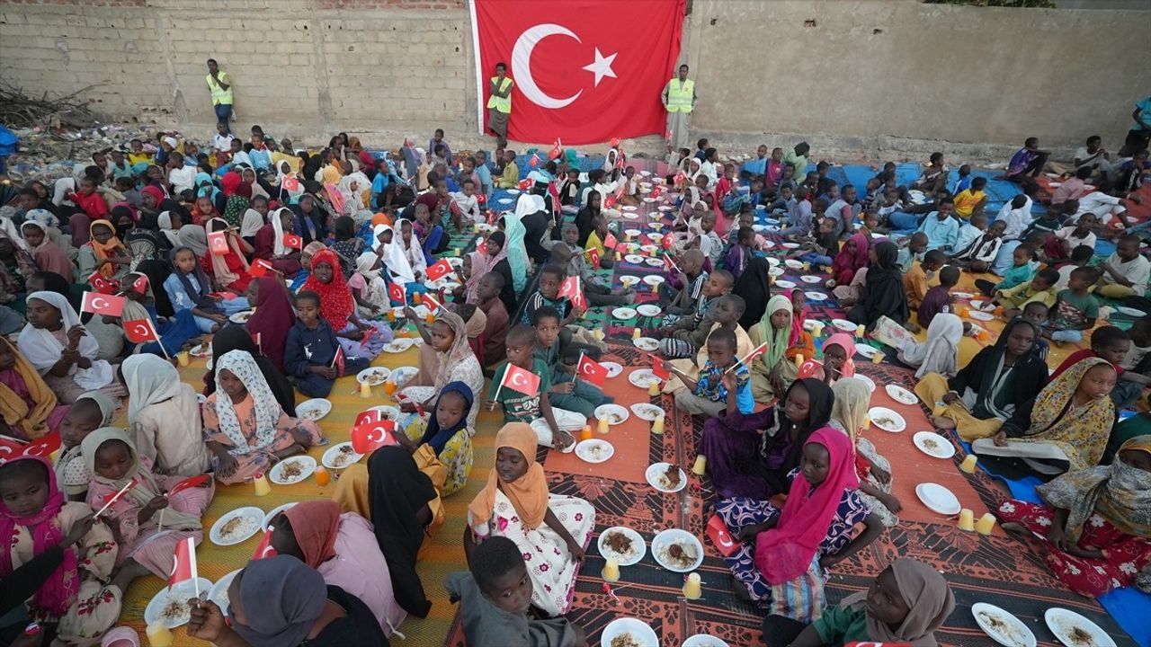 Merhem Derneği, Ramazan’da Kardeşlik Sofraları Kuruyor