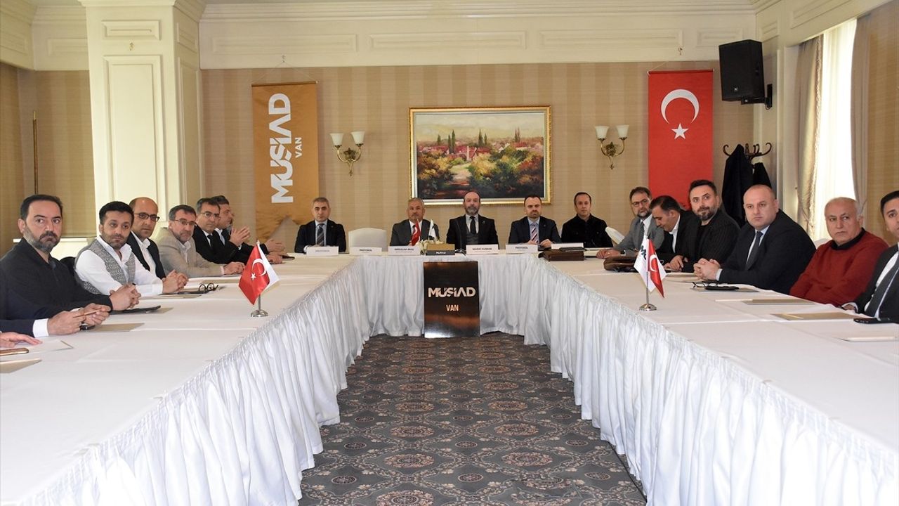MÜSİAD Van'da Turizm Sektör Kurulu Toplantısını Gerçekleştirdi