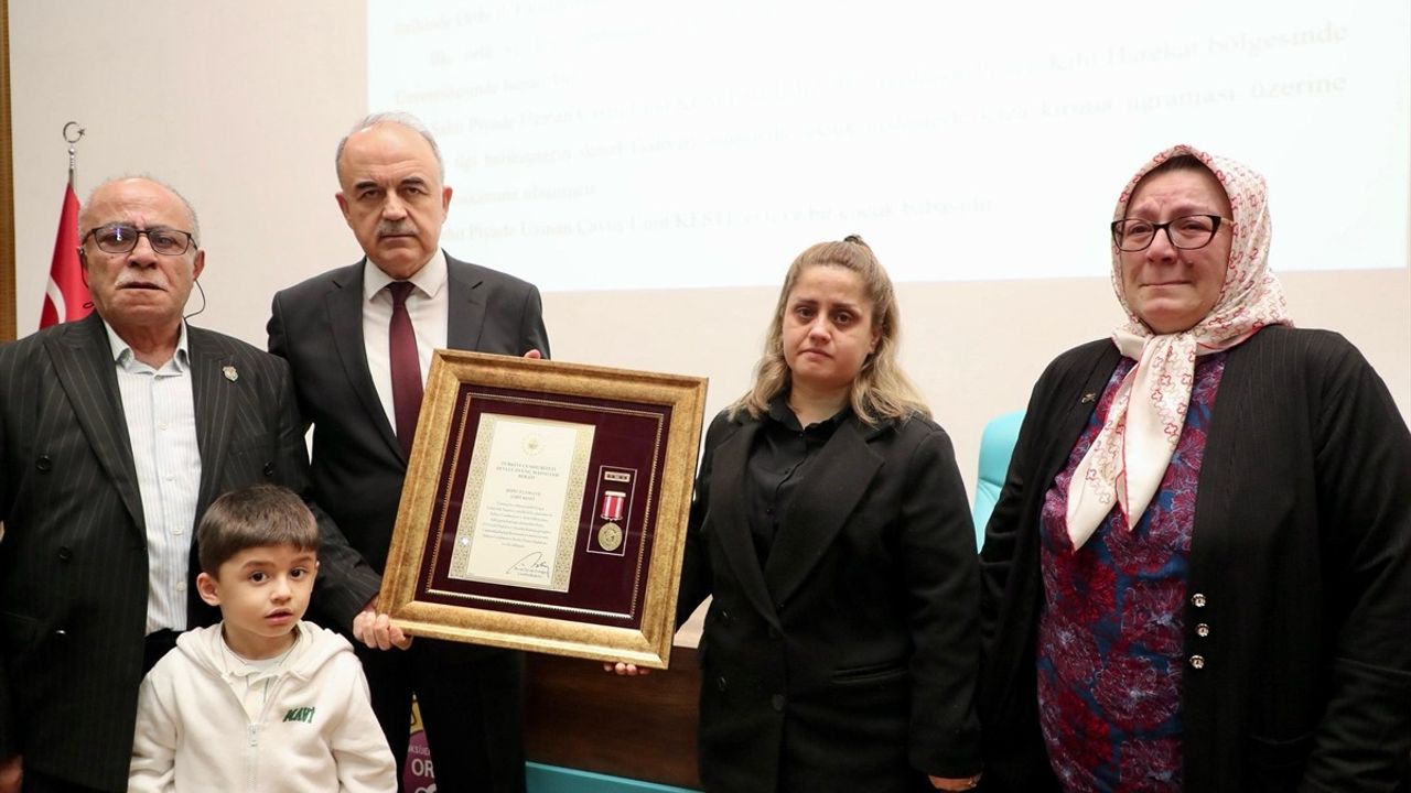 Ordu'da Şehit Ailelerine ve Gazilere Devlet Övünç Madalyası