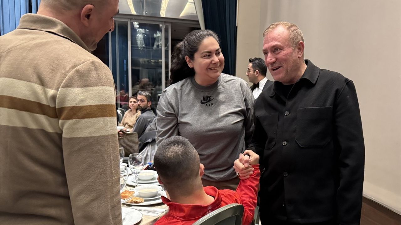 Özel Sporcular Camiası İftarda Buluştu