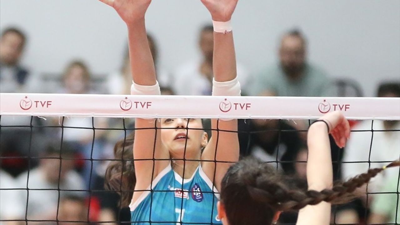 Papara Göztepe ve İlbank, Vodafone Sultanlar Ligi'ne Yükseldi