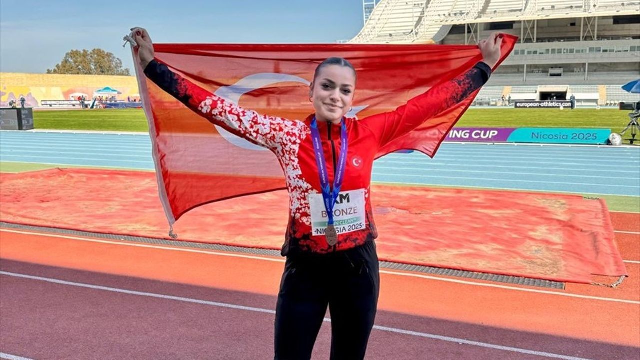 Rabiye Çiçek, Avrupa Atmalar Kupası'nda Bronz Madalya Kazandı