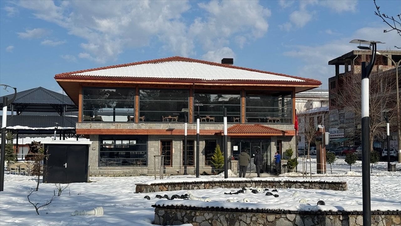 Rize'de Ardeşen Belediye Başkan Yardımcısı Kuyumcu'yu Yaralayan Zanlı Tutuklandı