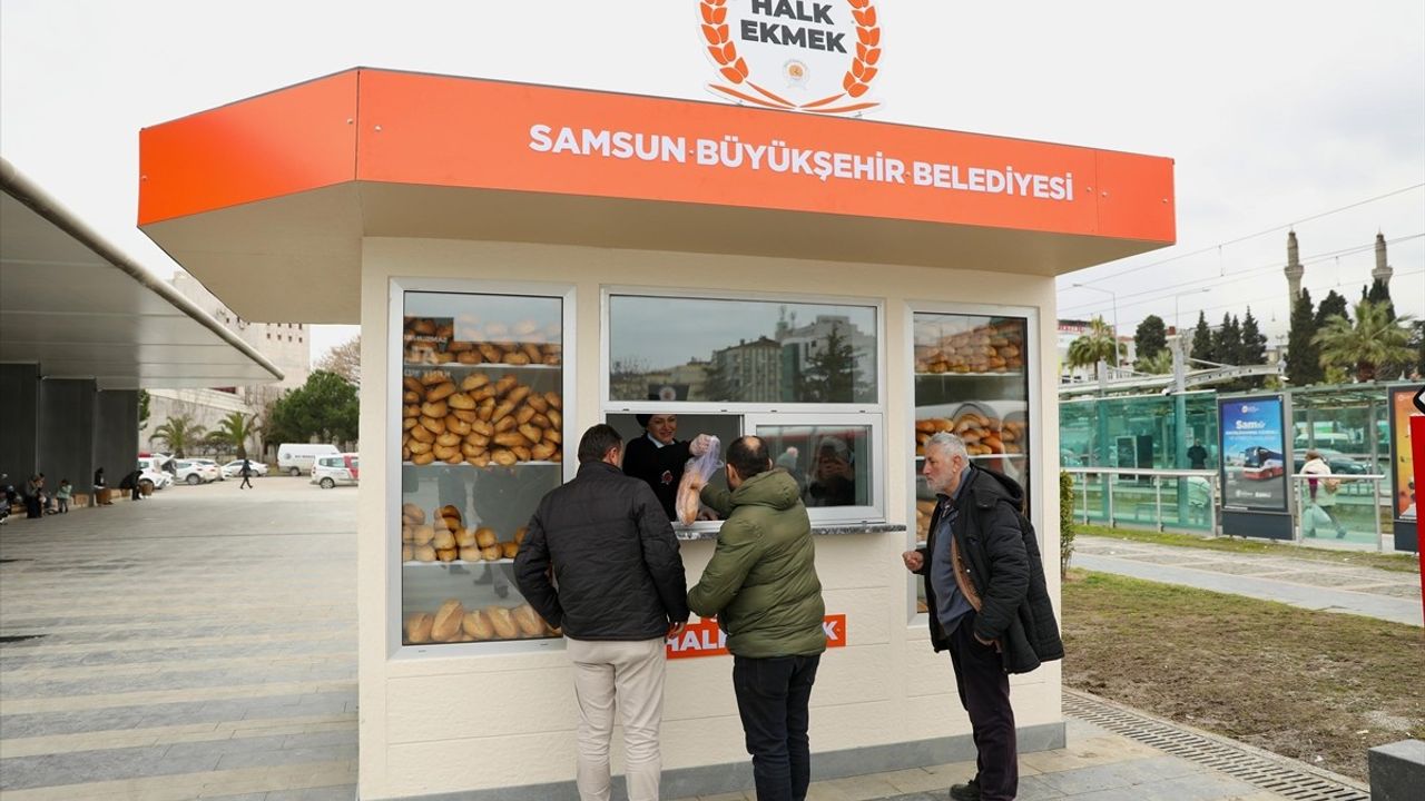 Samsun Büyükşehir Belediyesi 'Halk Ekmek' Noktalarını Hizmete Açtı