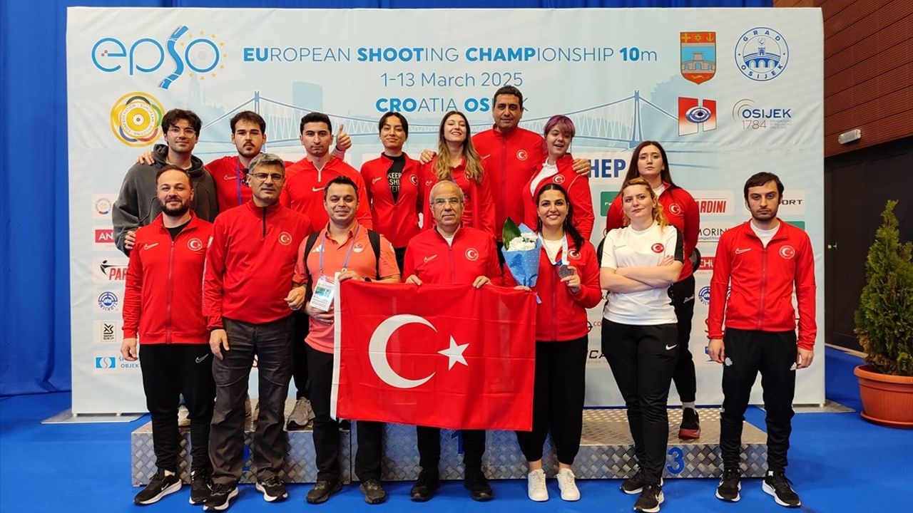 Şevval İlayda Tarhan, Avrupa Havalı Silahlar Şampiyonası'nda Bronz Madalya Kazandı