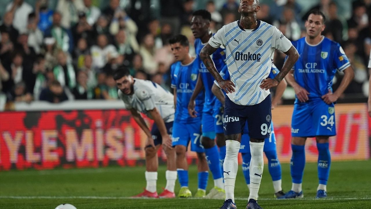 Sipay Bodrum FK 1 - 4 Fenerbahçe: Trendyol Süper Lig'in İlk Yarısında Fırtına Gibi Geçti