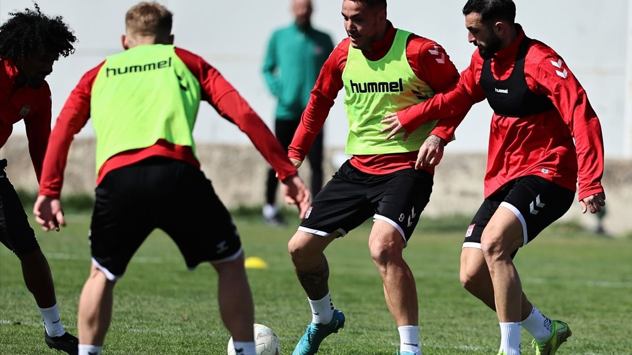 Sivasspor, Hatayspor Maçına Hazırlanıyor