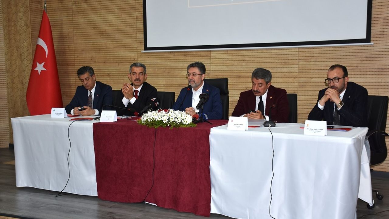 Tarım ve Orman Bakanı Yumaklı Şırnak'ta Tarım Sektörünü Geliştiriyor