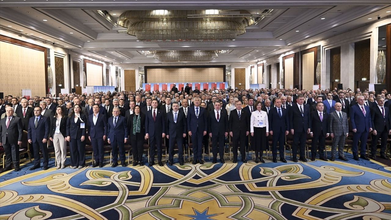 TBB Başkanvekilliği İçin Zeydan Karalar ve Ahmet Metin Genç Yarışıyor