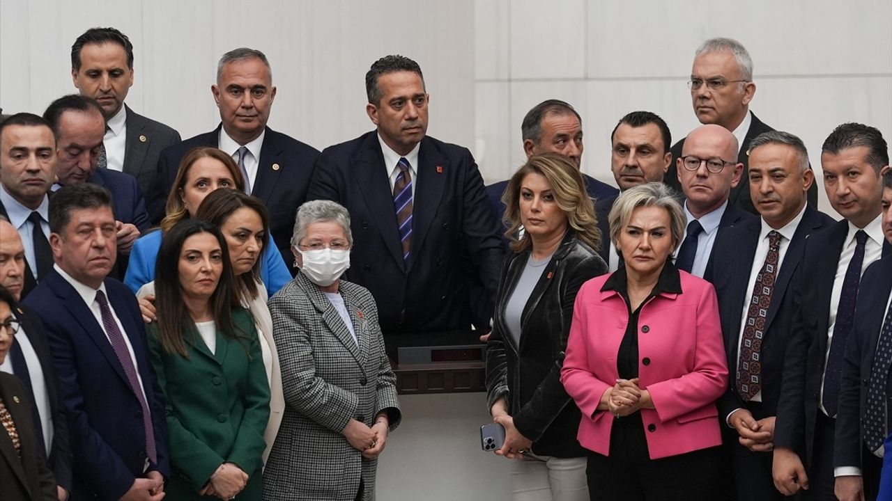 TBMM Genel Kurulu'nda İmamoğlu'nun Diploması Gerginlik Yarattı