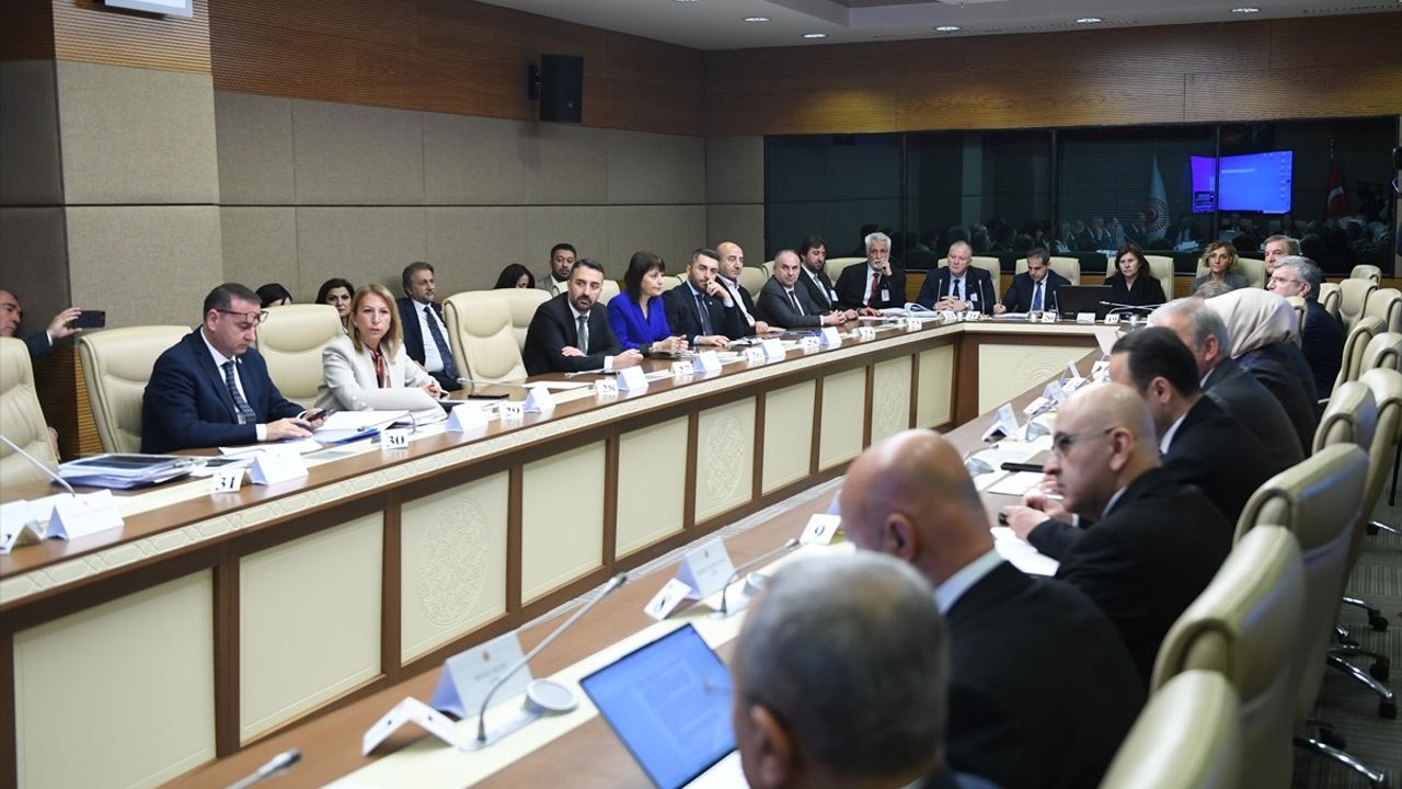 TBMM Komisyonu, Kartalkaya Otel Yangınını Araştırdı: Turizm Temsilcileri Dinlendi