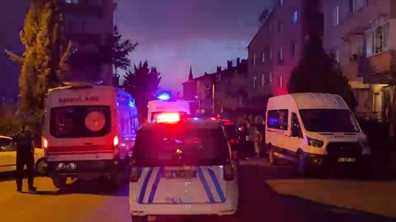 Tekirdağ'da Apartman Dairesinde Yangın: 1 Ölü