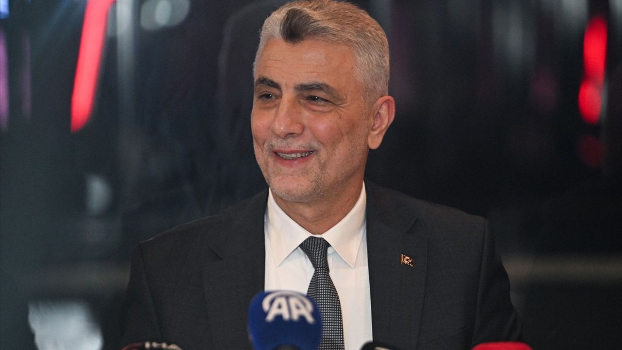 Ticaret Bakanı Bolat: 'Ramazan'da Fiyat Artışı Yok, İndirimler Söz Konusu'