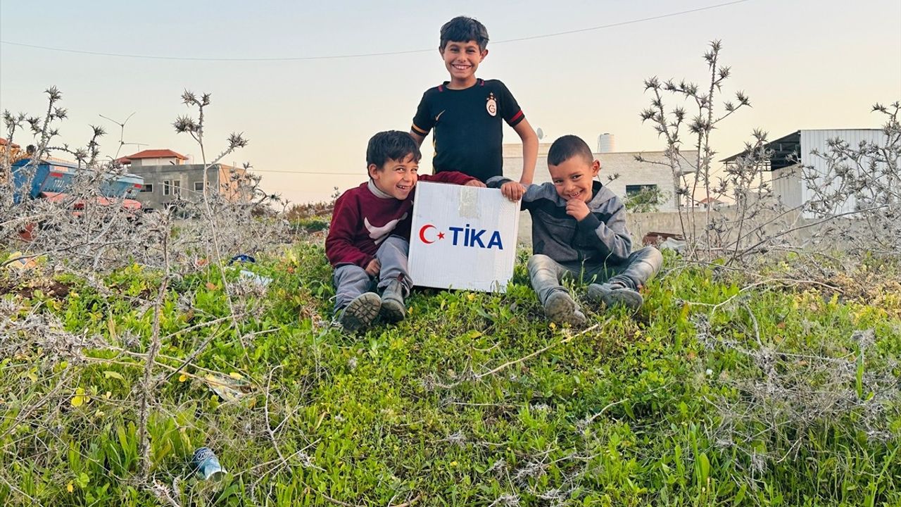 TİKA'dan Filistinli Türkmenlere Ramazan Yardımı