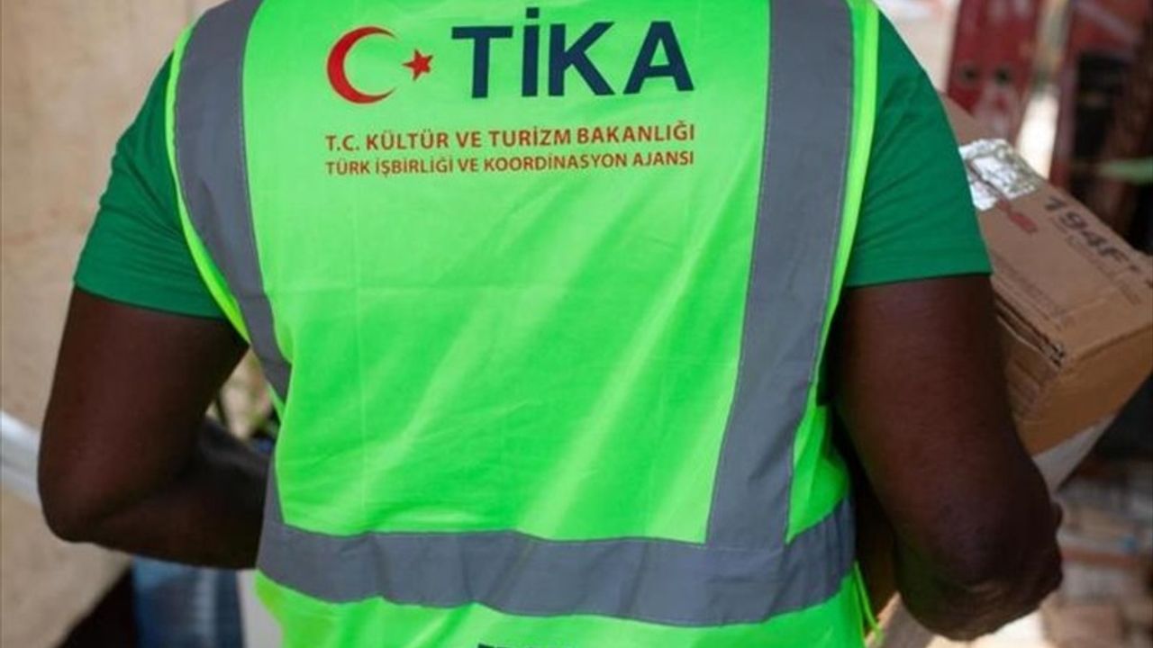 TİKA, Ekvator Ginesi'nde 300 Aileye Gıda Yardımında Bulundu