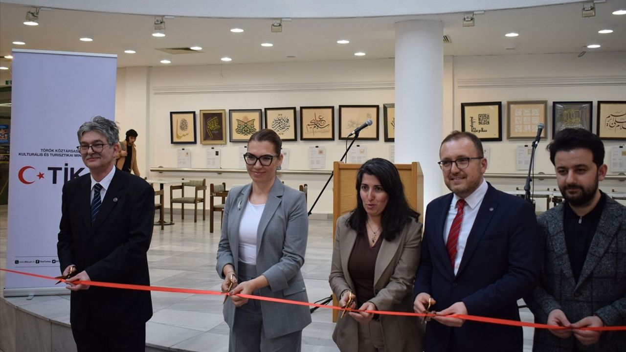 TİKA, Macaristan'da Türk Hat Sanatı Sergisi Açtı