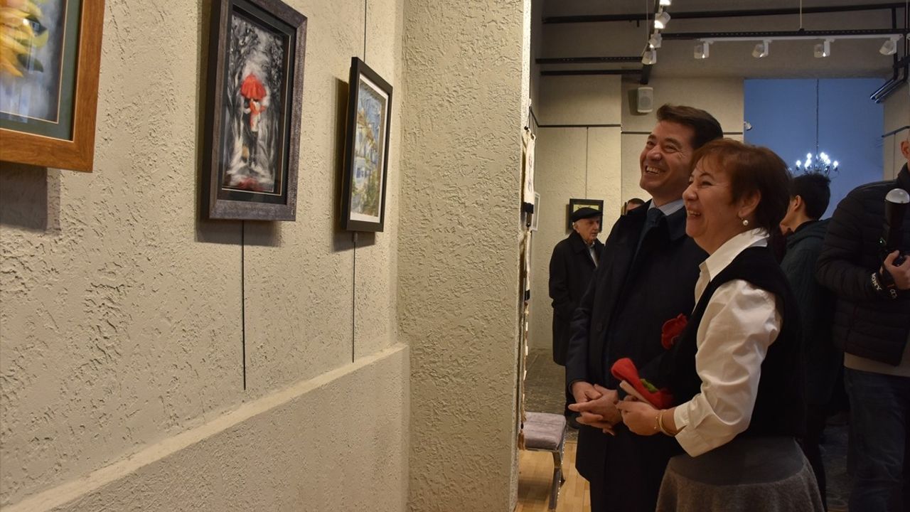 Trabzon'da 'Zanaattan Sanata Keçe' Sergisi Açıldı