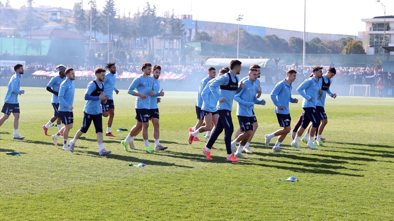 Trabzonspor, Başakşehir Maçına Hazırlıklarını Sürdürüyor