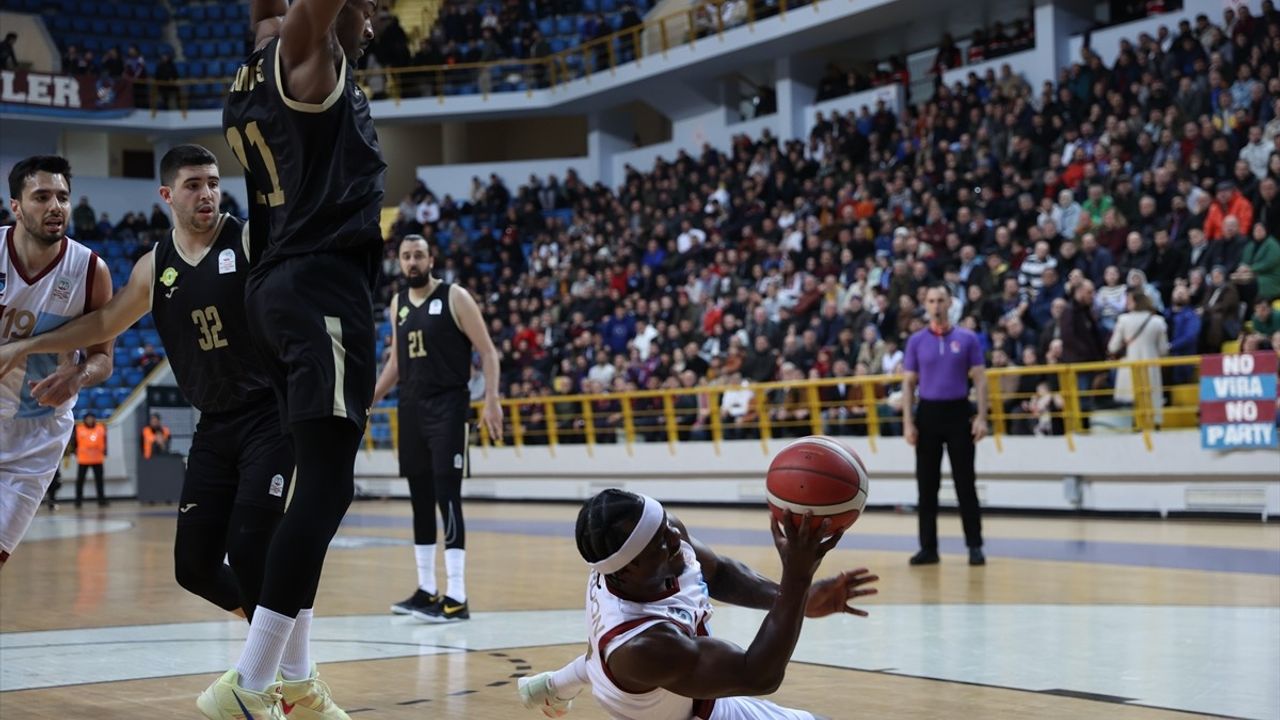 Trabzonspor, Türkiye Basketbol Ligi'nde Esenler Erokspor'u 107-96 mağlup etti
