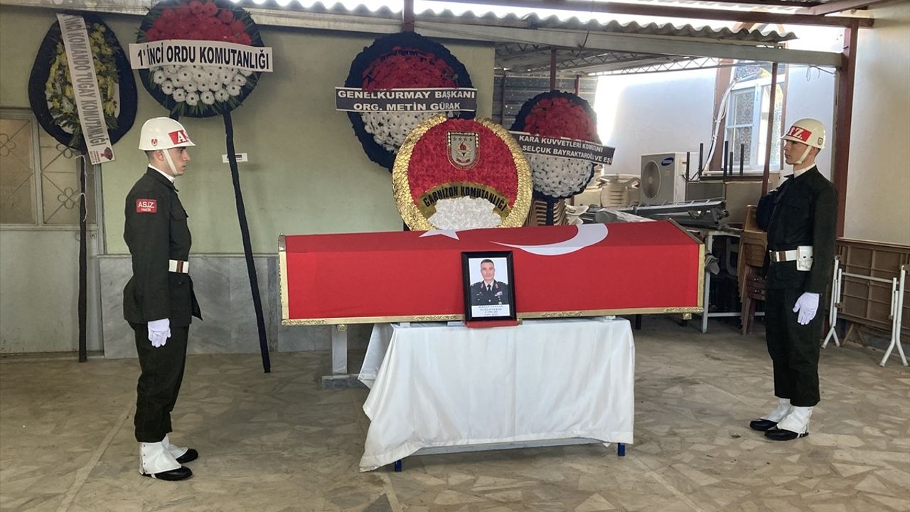 Tuğgeneral Hasan Ceylan, Manisa'da Son Yolculuğuna Uğurlandı