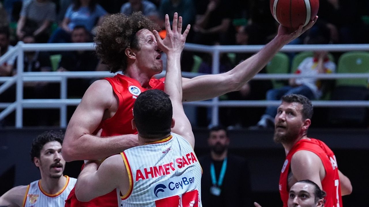 Türkiye Basketbol 2. Ligi Final Grubu'nda İlk Maçlar Geride Kaldı
