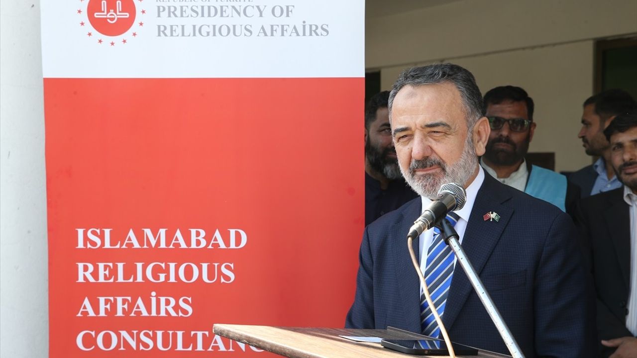 Türkiye, Pakistan ve Arakan'a Ramazan Yardımı Gönderdi