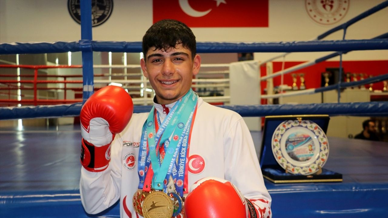 Türkiye Şampiyonu Kick Boksçunun Hedefi Dünya Şampiyonluğu