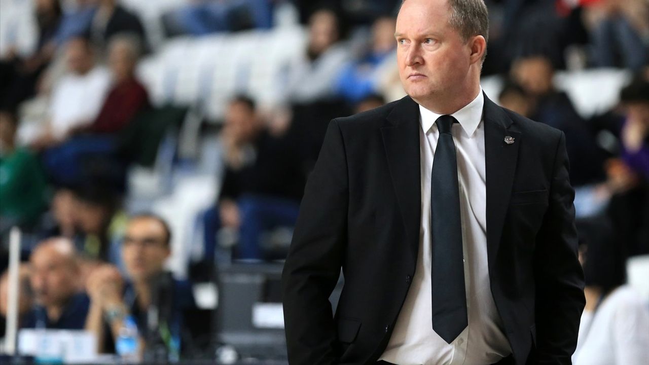 Unicaja, Manisa Basket Divissa'yı 103-97 Mağlup Etti