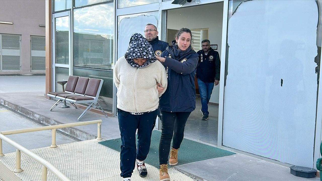 Uşak'ta 4 Firari Hükümlü Polis Ekiplerince Yakalandı