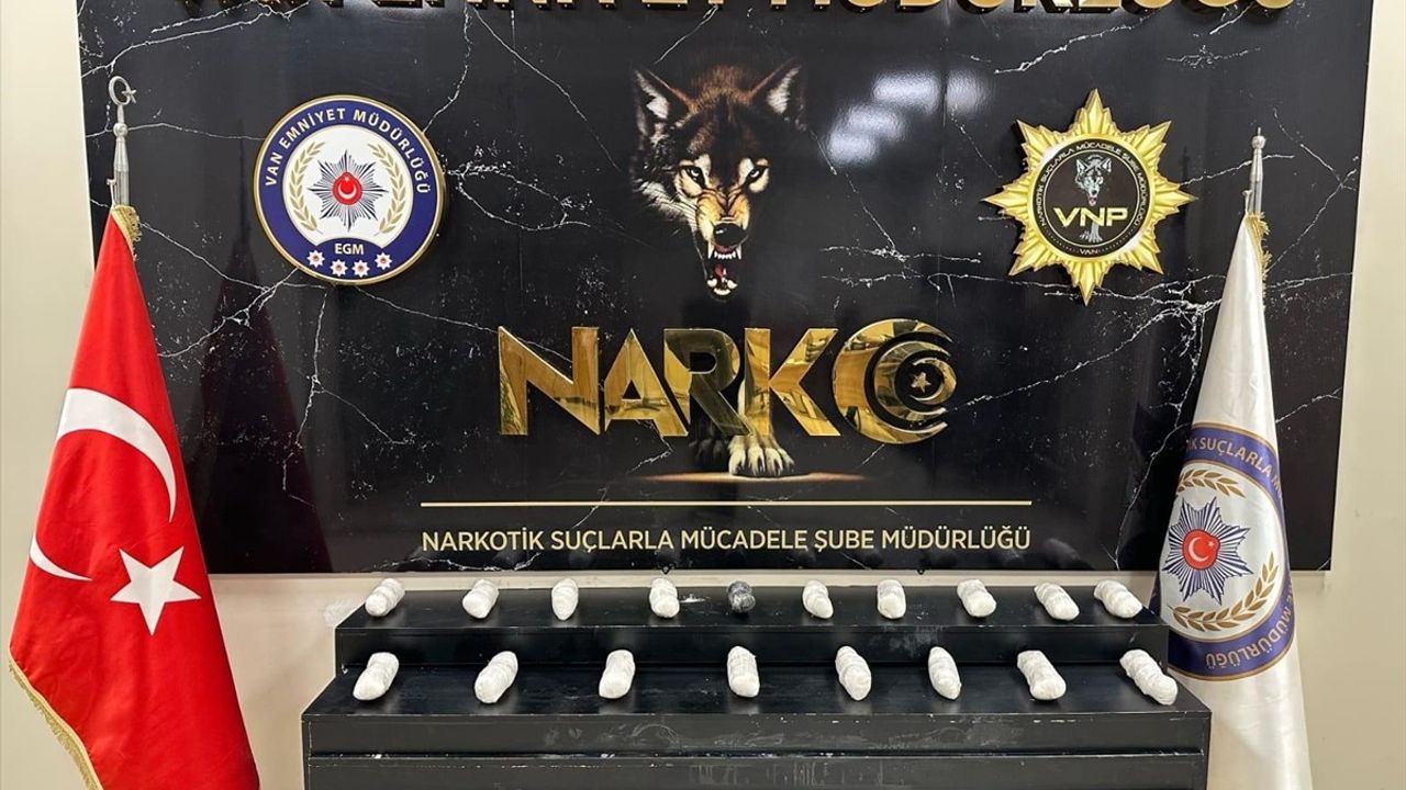 Van'da Uyuşturucu Operasyonlarında 53 Kilo Madde Ele Geçirildi