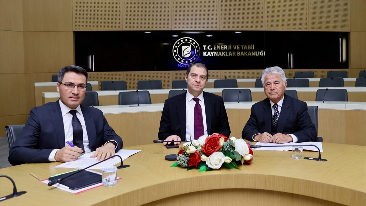 YEKA GES-2024 Yarışmaları İçin Sözleşmeler İmzalandı