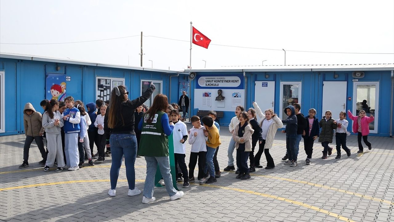 Yeşilay Haftası Etkinlikleri Kahramanmaraş, Adıyaman ve Şanlıurfa'da Coşkuyla Kutlandı