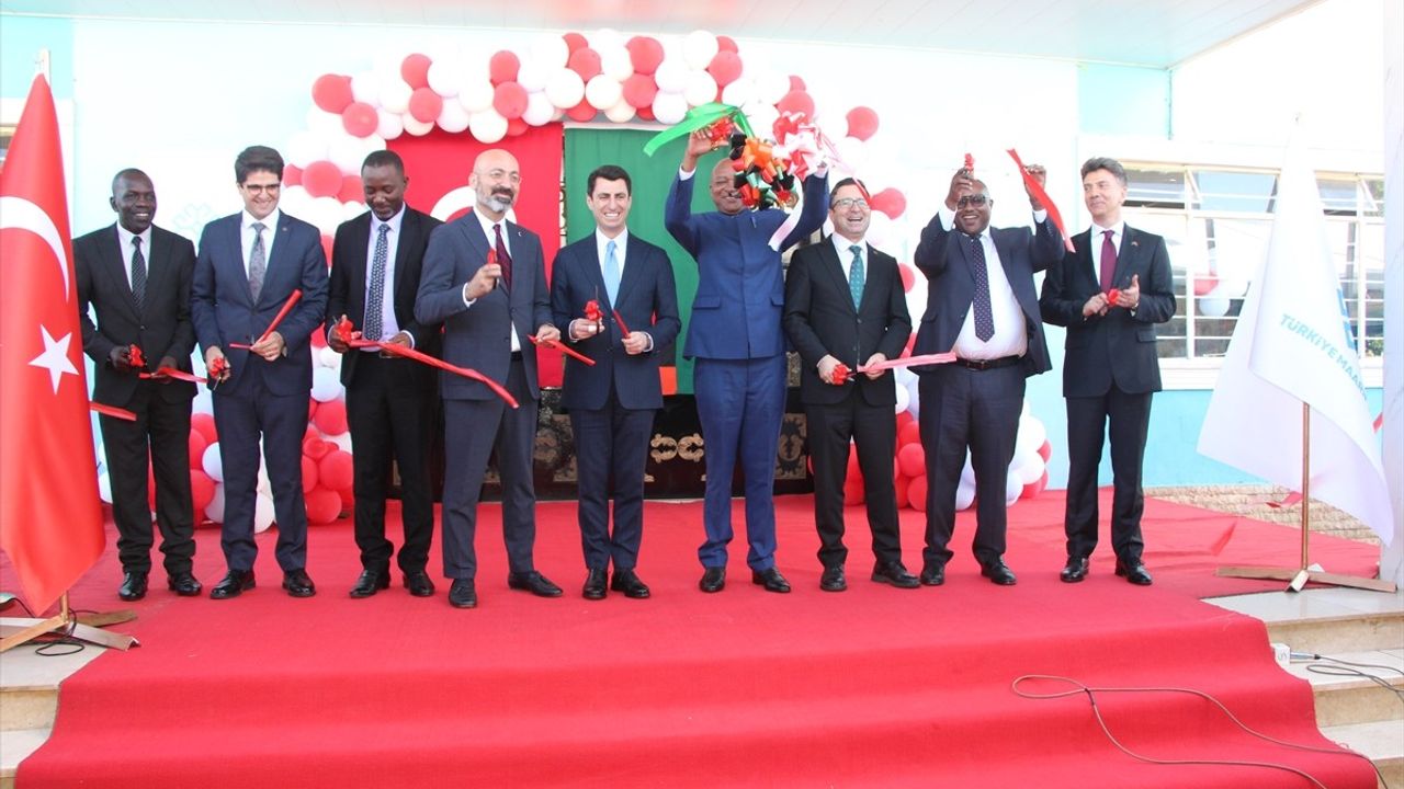 Zambiya'daki FETÖ Bağlantılı Okullar Türkiye Maarif Vakfı'na Devredildi