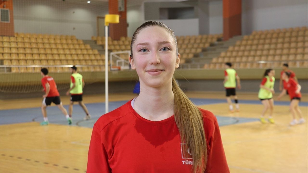 19 Yaş Altı Korfbol Milli Takımı, Dünya Şampiyonası'nda İlk 8'i Hedefliyor