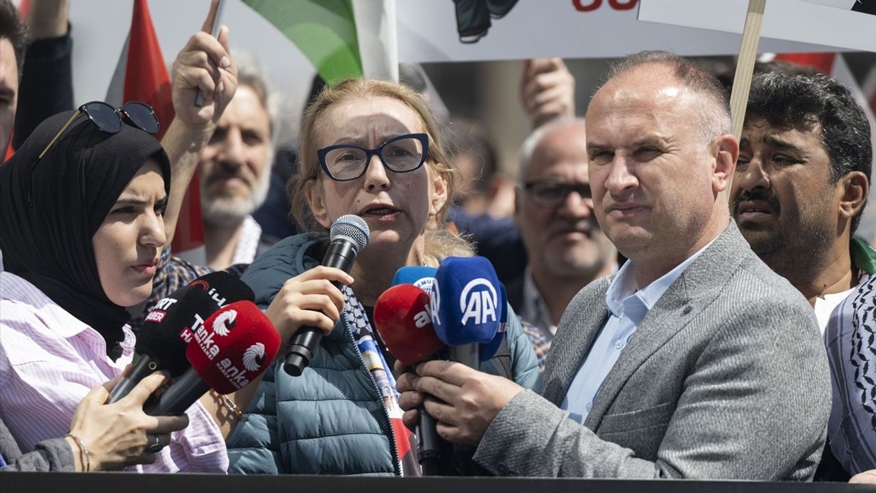 200 Sendikacı Lider, Filistin İçin BM Önünde Buluştu