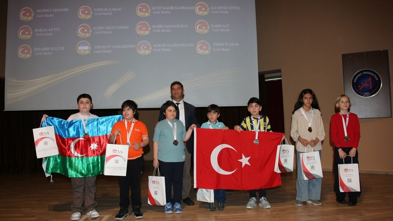 29. Ulusal Antalya Matematik Olimpiyatları'nda Genç Zihinler Buluştu