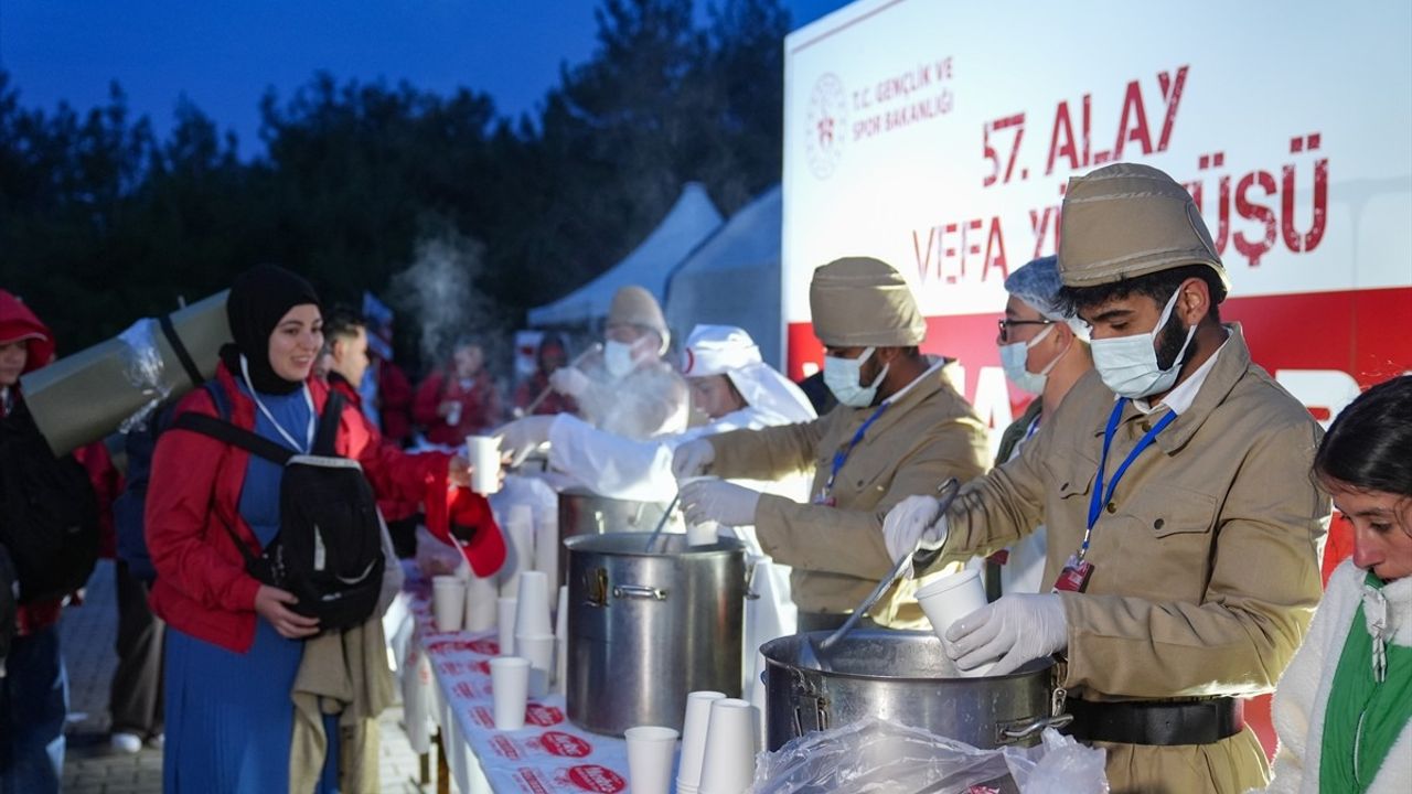 57. Alay Vefa Yürüyüşü Gelibolu Yarımadası'nda Başladı