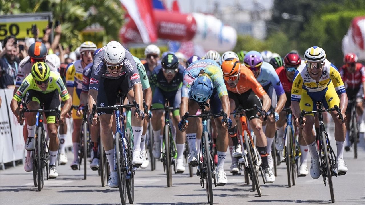 60. Cumhurbaşkanlığı Türkiye Bisiklet Turu'nda İlk Etapı Dehairs Kazandı