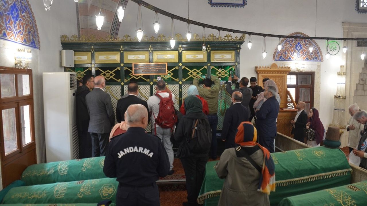 7. Uluslararası Sevgi ve Barış Yürüyüşü Karaman'da Başladı