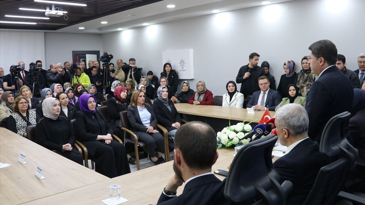 Adalet Bakanı Tunç'tan Kütahya'da Terör ve Birlik Mesajı