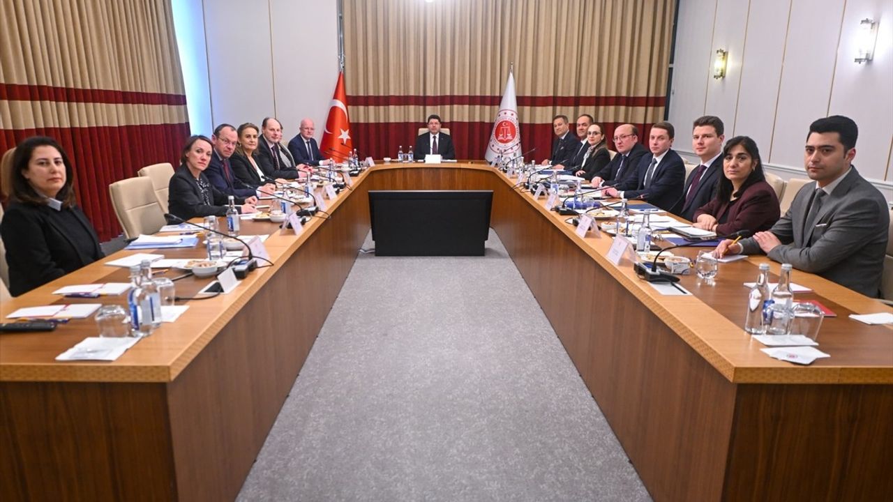 Adalet Bakanı Yılmaz Tunç, Avrupa İşkencenin Önlenmesi Komitesi Başkanı ile Görüştü