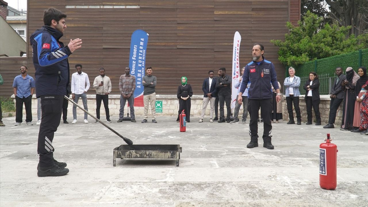 Afrikalı Öğrenciler, TADD'ın Afet Farkındalık Eğitimlerine Yoğun İlgi Gösterdi