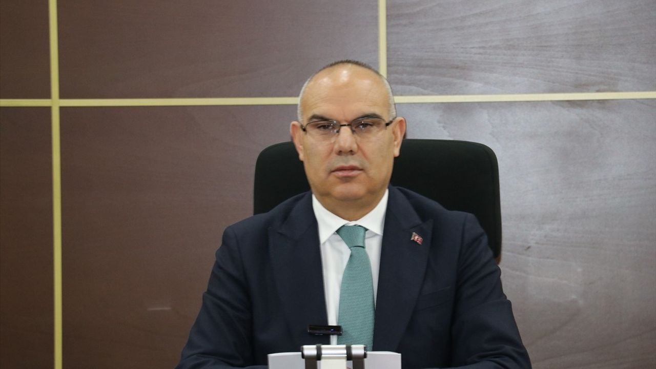 Ağrı'da 1477 Düzensiz Göçmen Ülkeye Girişi Engellendi