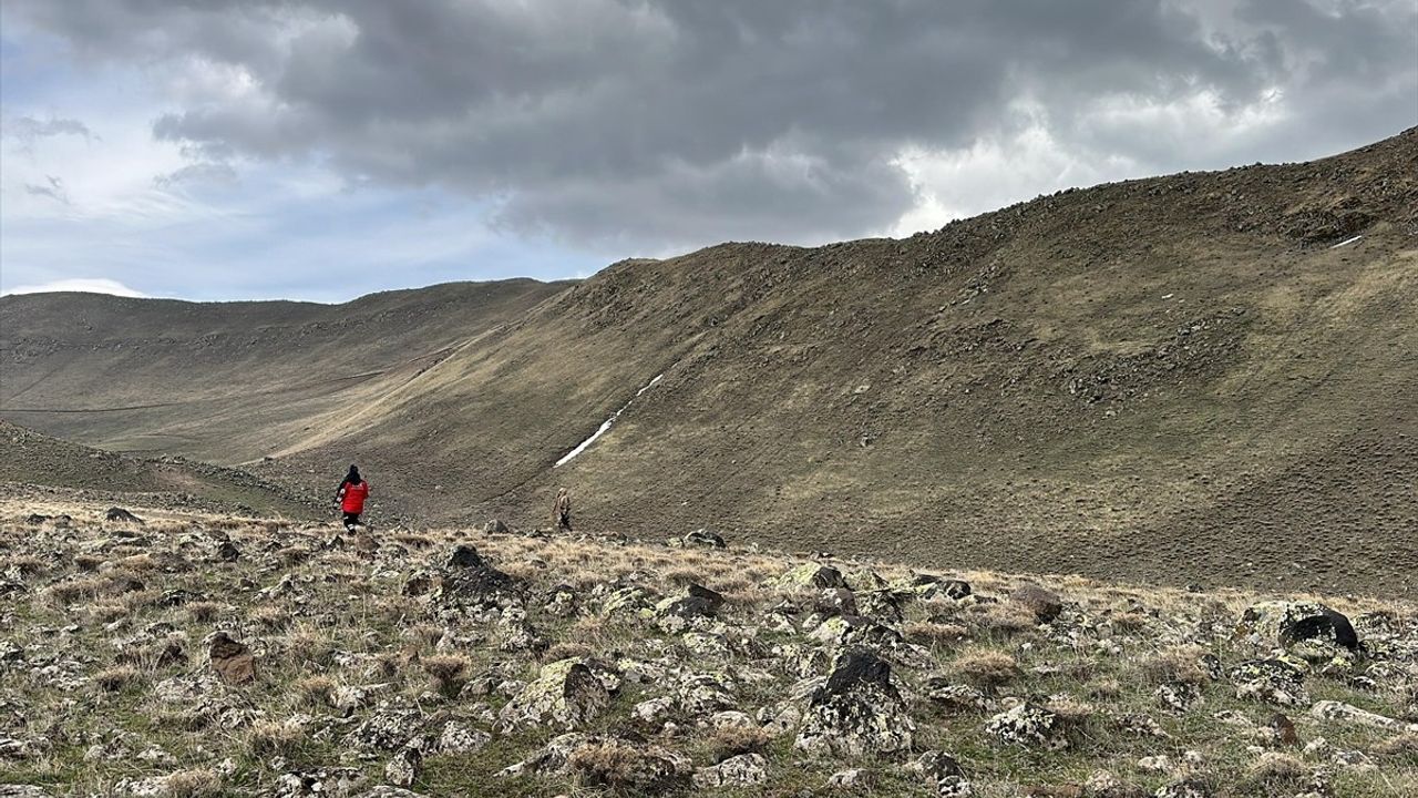 Ağrı'da Kayıp Kişi İkinci Gün Arazide Bulundu