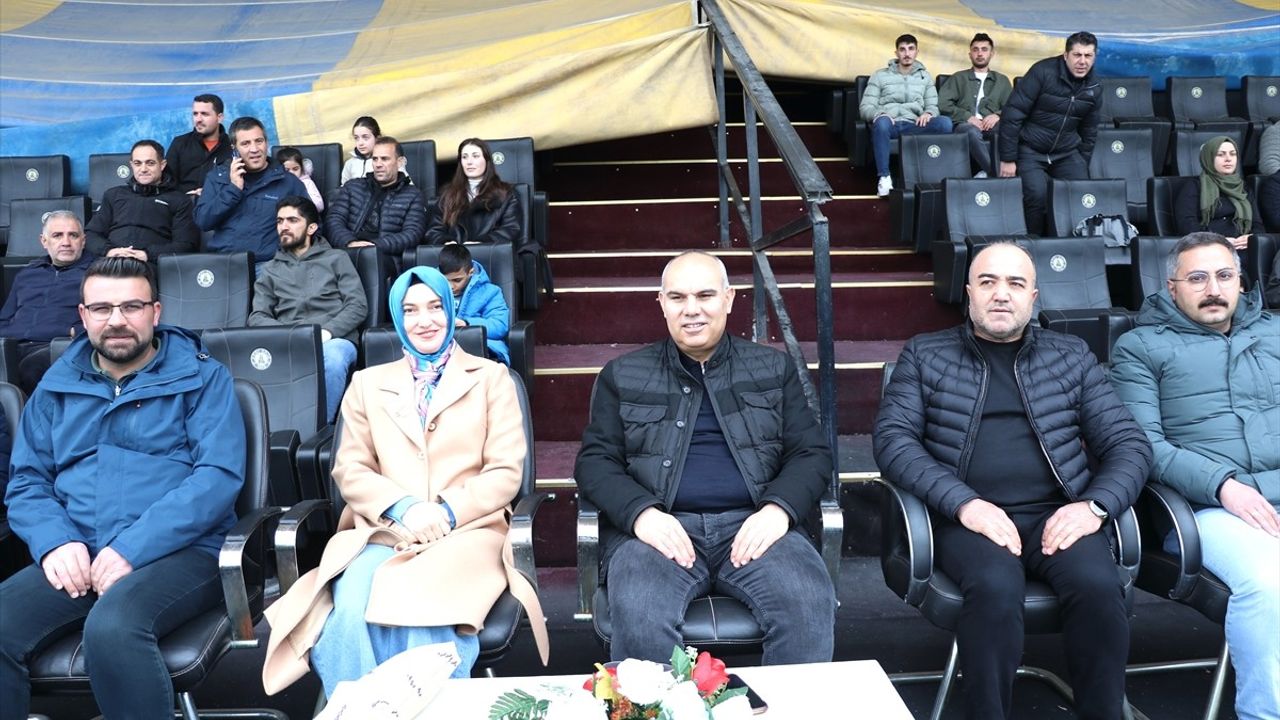 Ağrı'nın Kadın Futbol Takımı 1. Lig İçin Hedef Büyütüyor