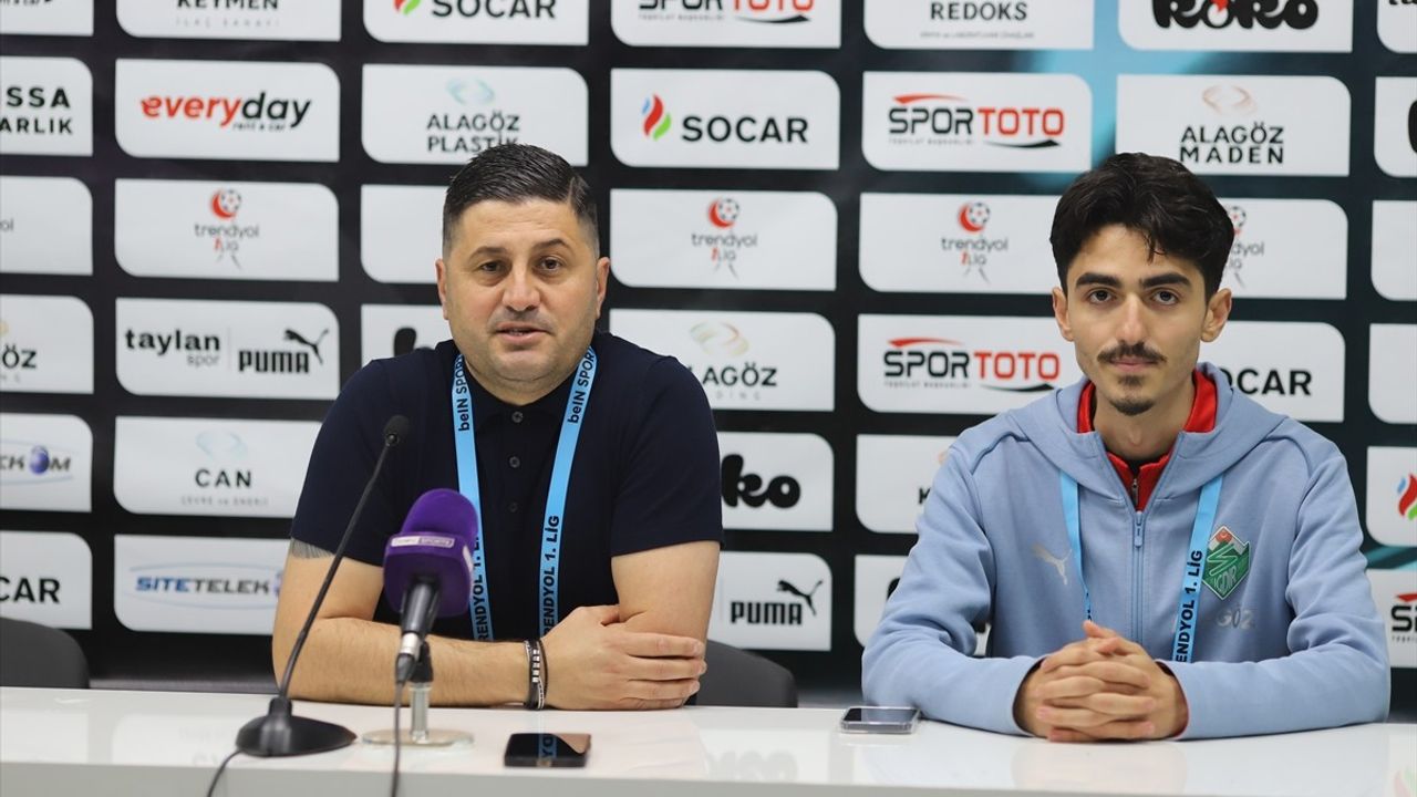 Alagöz Holding Iğdır FK, İstanbulspor'u 3-0 Geçti: Çağdaş Çavuş'tan Övgü Dolu Açıklamalar